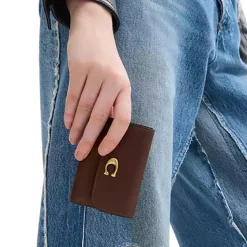 Essential Portemonnaie mit Kartenetui