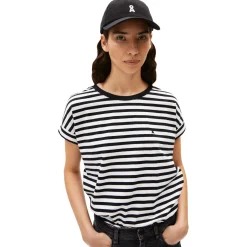 Idaara stripes