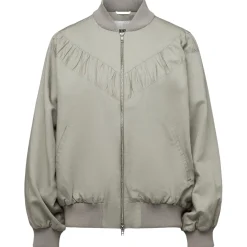 Jacke Grenton