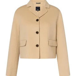 Jacke Joselyn