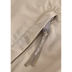 Jacke Nevik