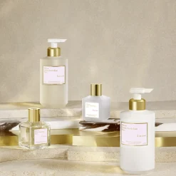 À la rose Hand & Body Cleansing Gel