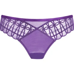 Mini-Slip Captivating