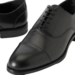 Schuh Lathan