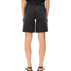 Thalinaa denim short