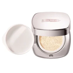The Luminous Lifting Cushion Foundation SPF 20
